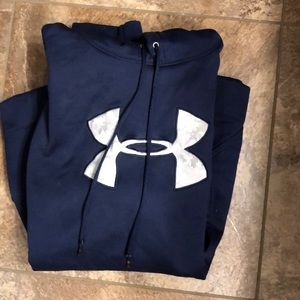 Men’s sweatshirt